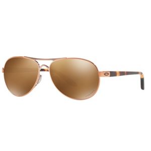 Tie Breaker Oakley Aviators